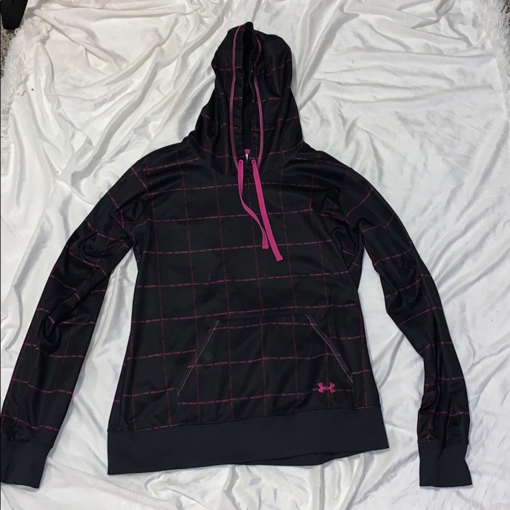 Under armpit sweatshirt drifit